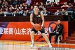 鲁媒：山东完成赛季前制定的打进季后赛前8的目标 年轻球员成长了